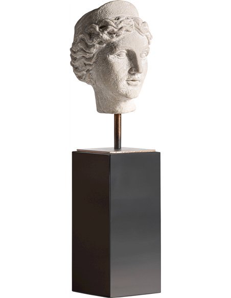 décoration contemporaine figure en résine blanc cassé élégante