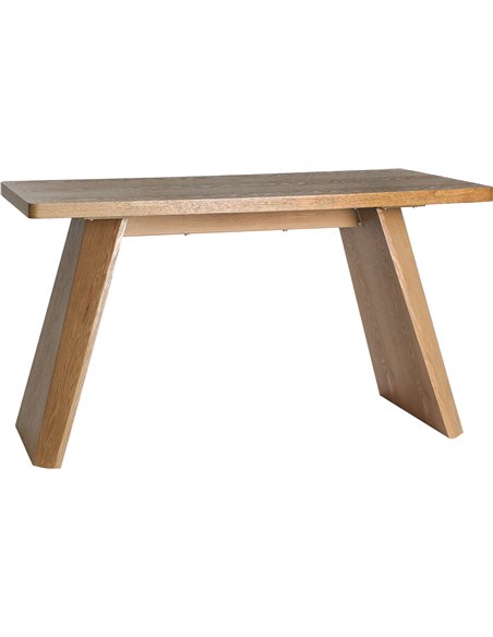 bureau nordique en bois clair design élégant pour intérieur