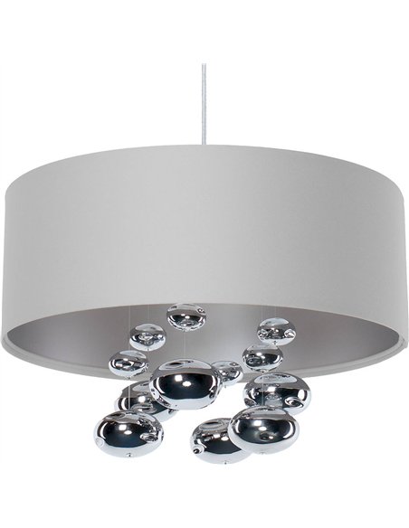 suspension élégante gris satiné avec boules argentées décoratives