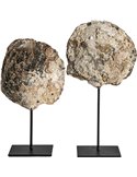 Figurine sur socle en fer noir