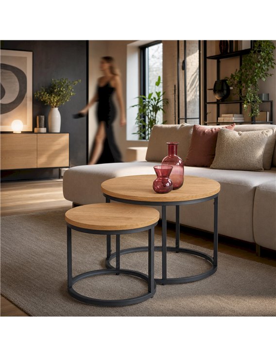Tables basses rondes avec structure noire