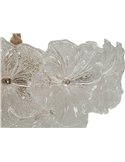 Détail des fleurs en verre texturé de la suspension fleur en verre glamour, avec leurs centres métalliques