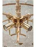 Vue de dessous de la suspension fleur en verre glamour, avec la structure dorée et les douilles