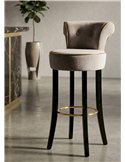 Tabouret de bar gris taupe vu de trois quarts sur fond uni