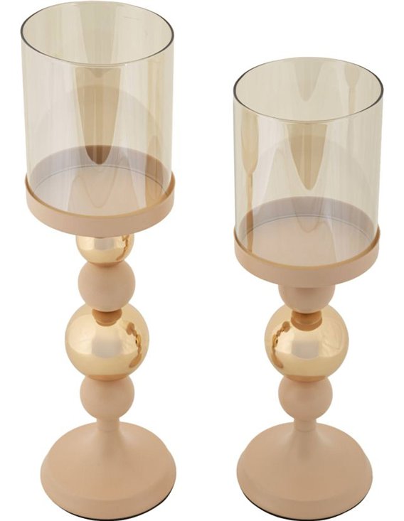 Détail des boules superposées et de la boule dorée centrale du modèle beige