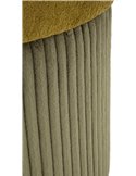 Détail du tissu côtelé vert olive du pouf coffre