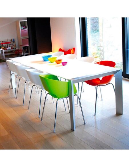 table a diner design VIGO - par Kokoon Design