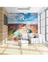 Papier peint canyon en fer à cheval, mural bleu et ocre dans un salon blanc