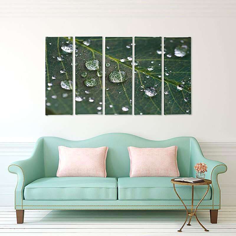 Composition de 5 tableaux GOUTTES DE PLUIE SUR UNE FEUILLE imprimé sur toile - par Feeby