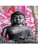 Tableau bouddha et bambou, gros plan sur la statue et le feuillage rose