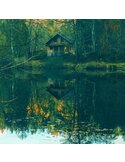 Tableau maison du lac 3, gros plan sur la cabane et son reflet dans l'eau