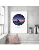 Tableau haut et ciel étoilé accroché au mur au-dessus d'une banquette avec coussin rose