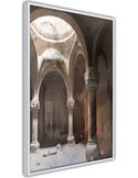 Tableau cadre Lieu de paix, intérieur voûté d'un édifice ancien aux colonnes de pierre