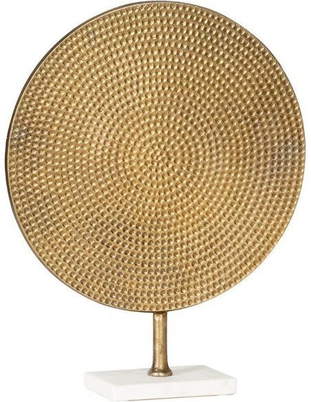 statue décorative métal doré sur marbre blanc élégance moderne