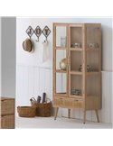 meuble vitrine MDF et cannage ambiance chaleureuse